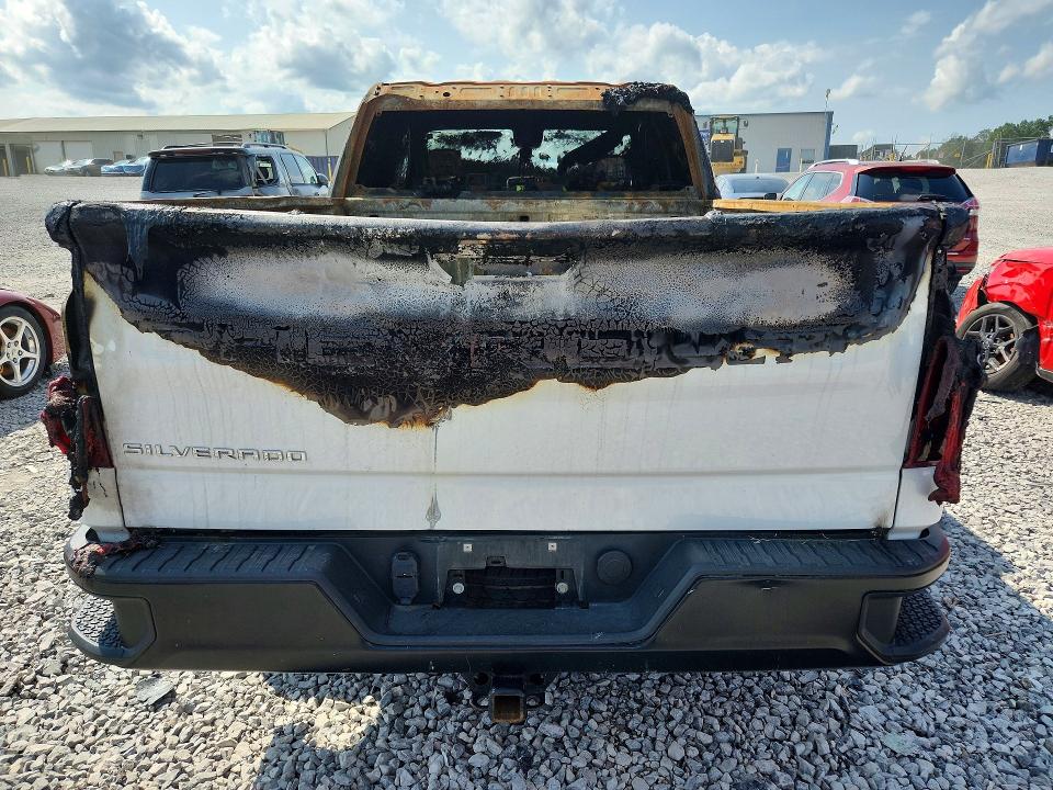 Продаж на аукціоні авто 2024 Chevrolet Silverado, vin: 1GCRDAEKXRZ369761, номер лоту: 64029496