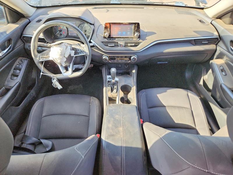 63406386 :رقم المزاد ، 1N4BL4BV6NN409703 vin ، 2022 Nissan Altima مزاد بيع