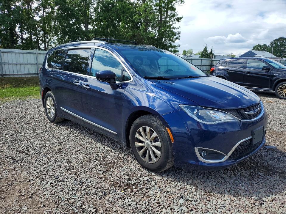2018 Chrysler Pacifica მანქანა იყიდება აუქციონზე, vin: 2C4RC1BGXJR280533, აუქციონის ნომერი: 64962286