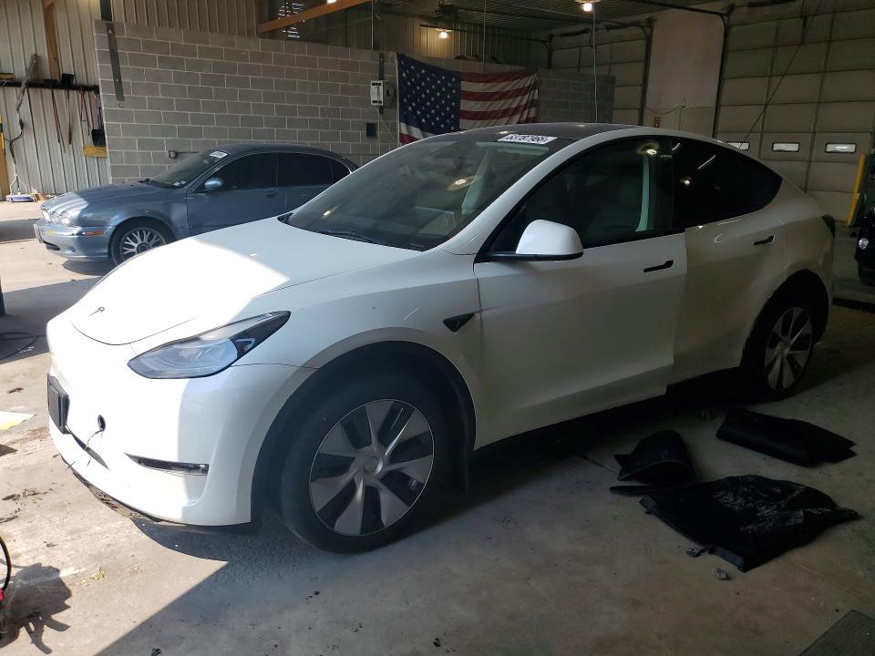2023 Tesla Model Y მანქანა იყიდება აუქციონზე, vin: 7SAYGDEE6PF752147, აუქციონის ნომერი: 63787966