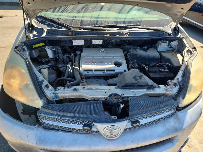 2004 Toyota Sienna მანქანა იყიდება აუქციონზე, vin: 5TDZA23C14S121466, აუქციონის ნომერი: 64781736