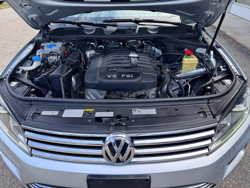 Продаж на аукціоні авто 2017 Volkswagen Touareg, vin: WVGGF7BP8HD001557, номер лоту: 65160976