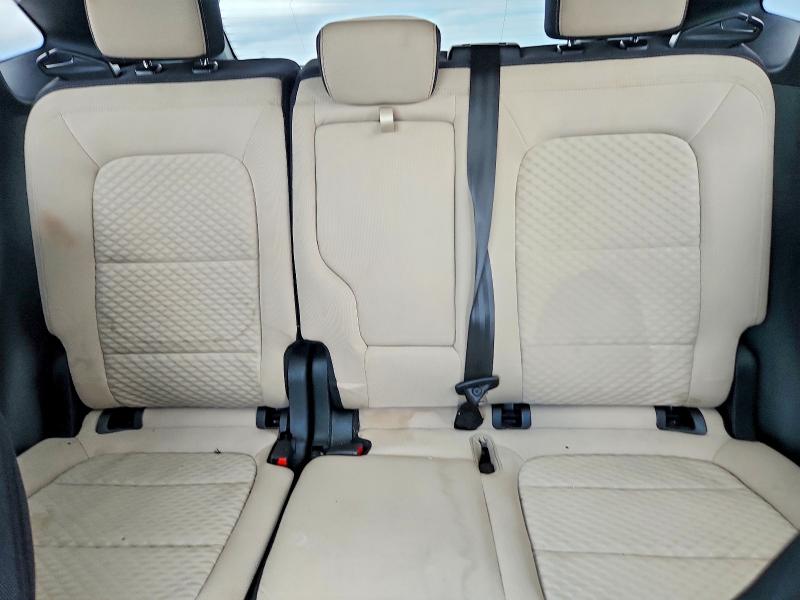 63949816 :رقم المزاد ، 1FMCU0G67MUA36080 vin ، 2021 Ford Escape مزاد بيع