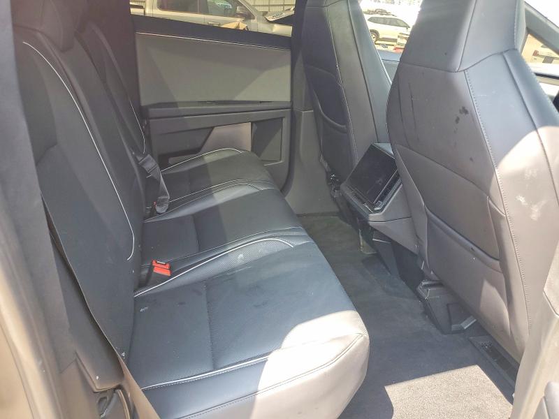 63935686 :رقم المزاد ، 7G2CEHED9SA069485 vin ، 2025 Tesla Cybertruck مزاد بيع