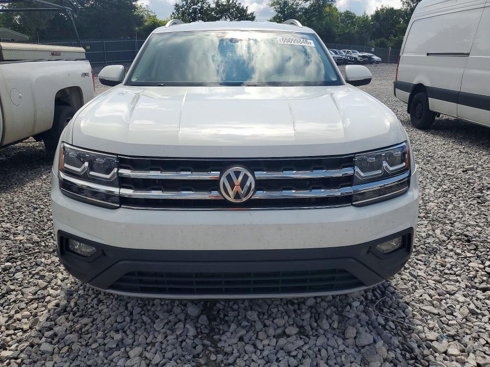 65099846 :رقم المزاد ، 1V2CR2CA0JC521771 vin ، 2018 Volkswagen Atlas مزاد بيع