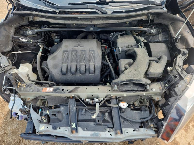 63616396 :رقم المزاد ، JA4AT5AA4JZ046633 vin ، 2018 Mitsubishi Eclipse Cross مزاد بيع