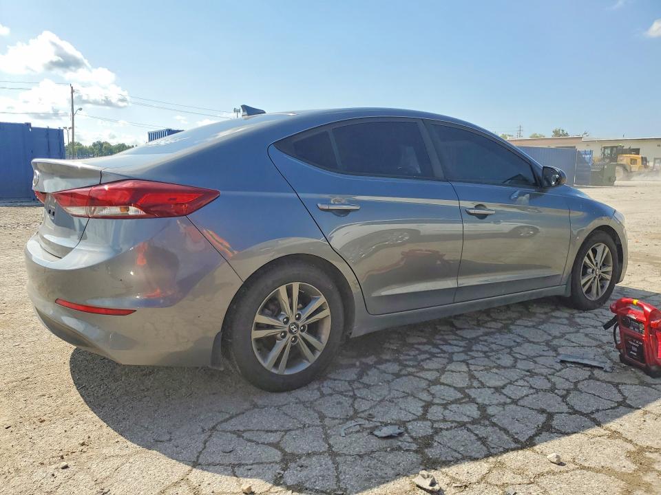 65906536 :رقم المزاد ، 5NPD84LF7JH359741 vin ، 2018 Hyundai Elantra مزاد بيع