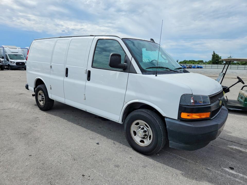 2020 Chevrolet Express G2500 მანქანა იყიდება აუქციონზე, vin: 1GCWGAFP7L1276738, აუქციონის ნომერი: 63948936