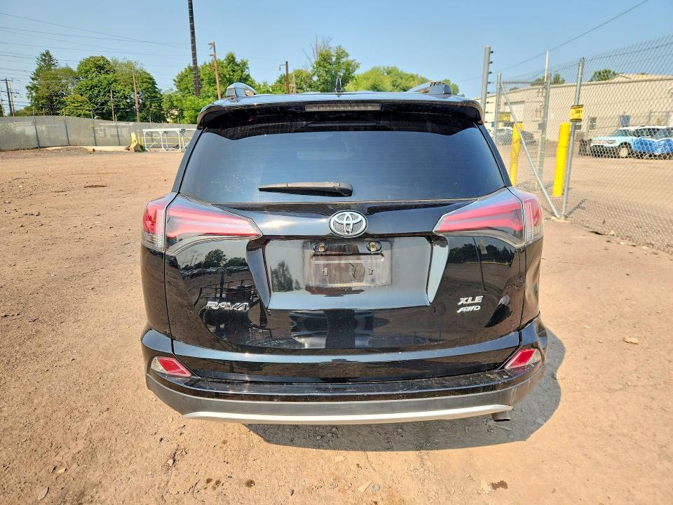 Продажа на аукционе авто 2016 Toyota Rav4, vin: 2T3RFREV4GW537068, номер лота: 64311336