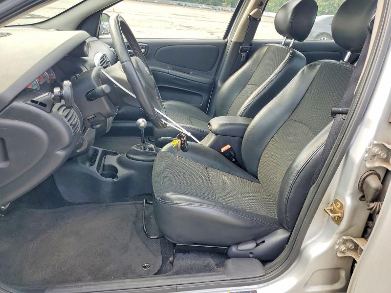 2004 Dodge Neon მანქანა იყიდება აუქციონზე, vin: 1B3AS66S04D505854, აუქციონის ნომერი: 62700286