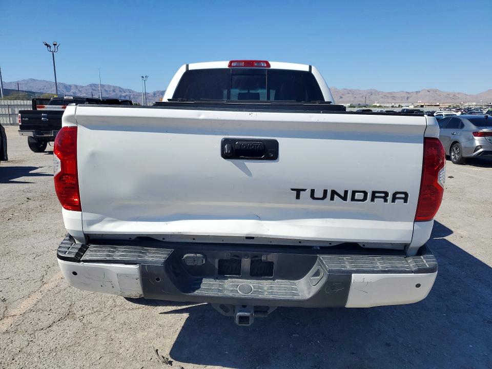 Продаж на аукціоні авто 2017 Toyota Tundra, vin: 5TFBW5F14HX652725, номер лоту: 63771686