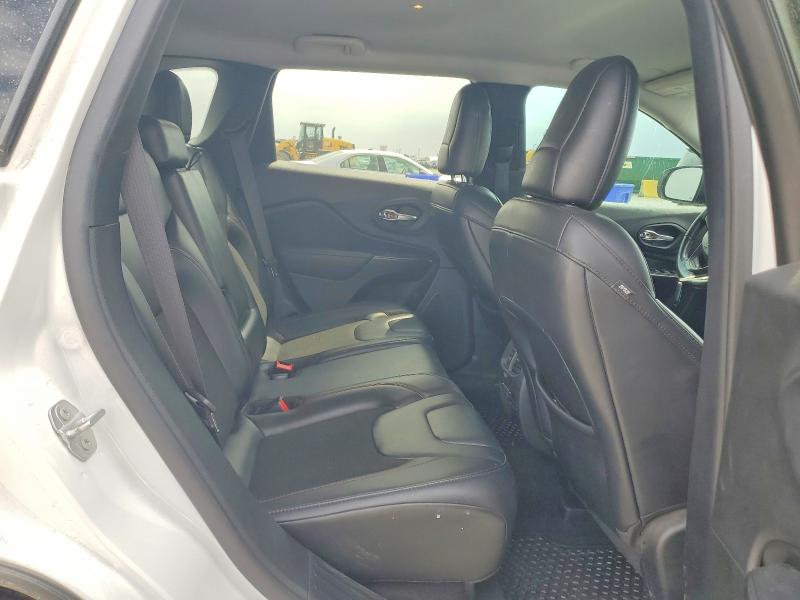 65134156 :رقم المزاد ، 1C4PJMBX3LD578846 vin ، 2020 Jeep Cherokee مزاد بيع