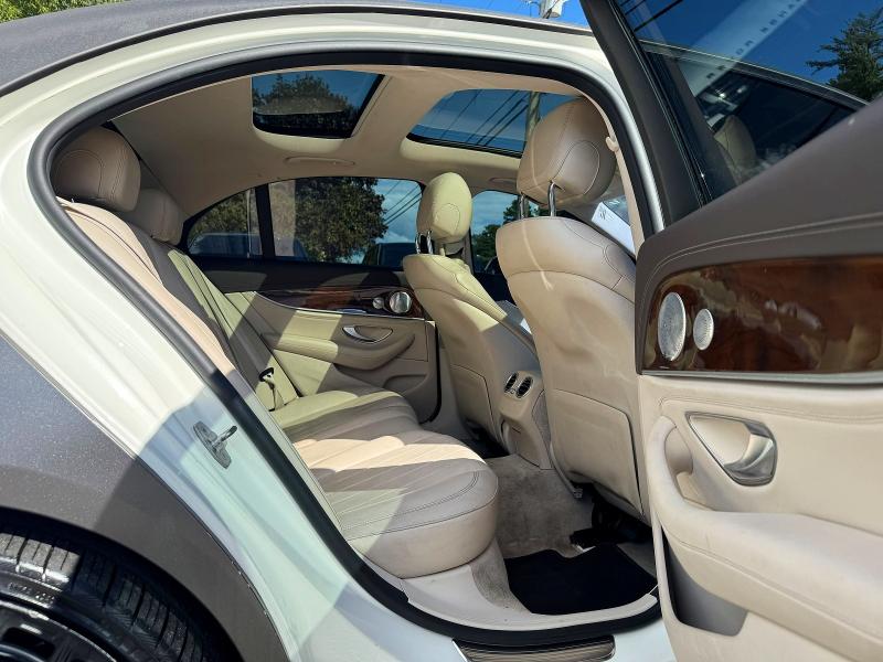 66846896 :رقم المزاد ، WDDZF4JB3HA210133 vin ، 2017 Mercedes-benz E مزاد بيع
