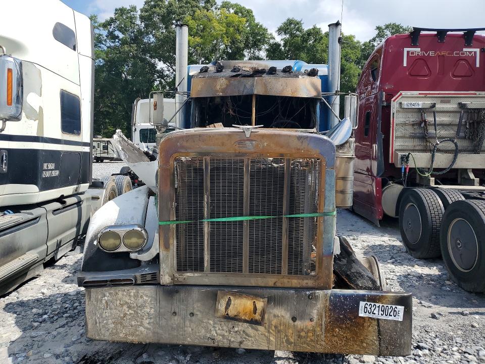 Aukcja sprzedaży 2002 Peterbilt 379, vin: 1XP5DB9X92N572498, numer aukcji: 63219026