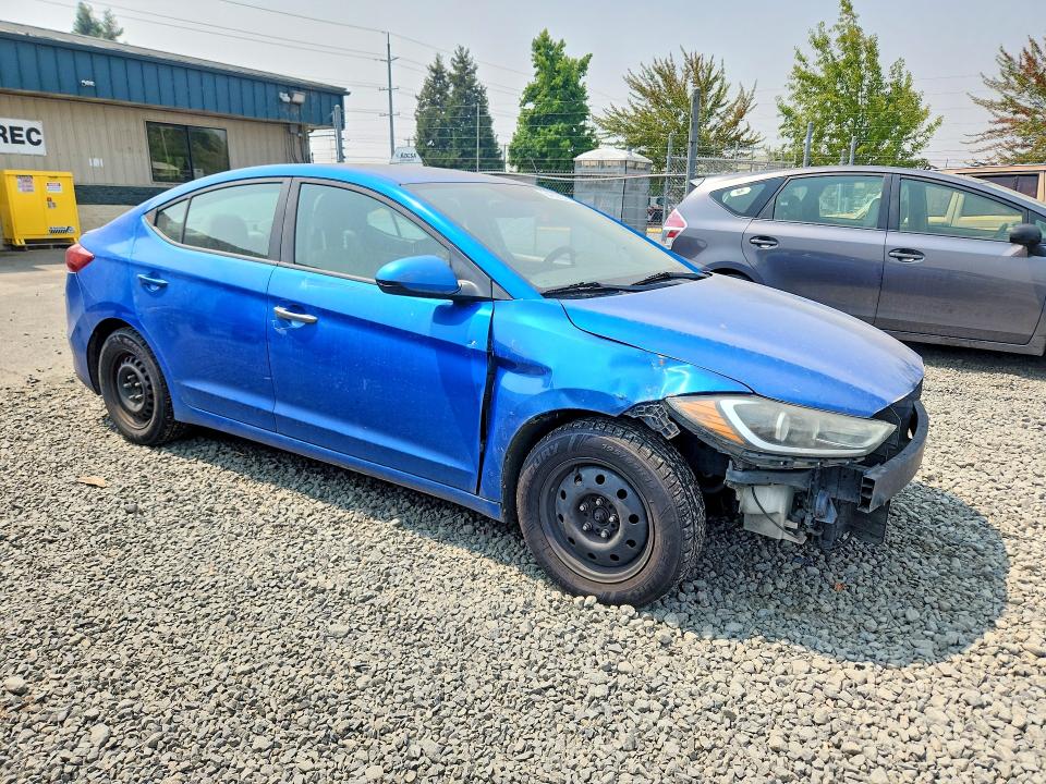 64239336 :رقم المزاد ، KMHD74LF6HU085835 vin ، 2017 Hyundai Elantra مزاد بيع