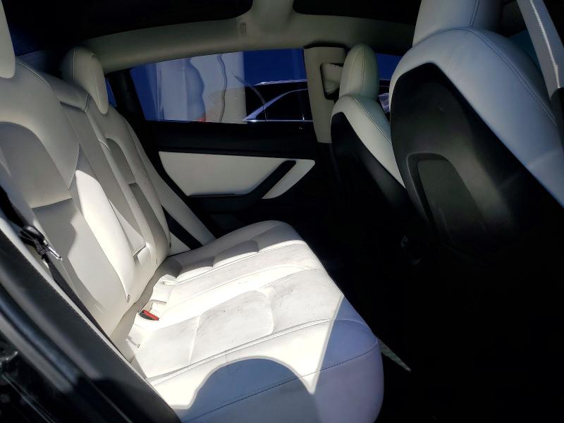 Продажа на аукционе авто 2019 Tesla Model 3, vin: 5YJ3E1EB1KF393297, номер лота: 63586976