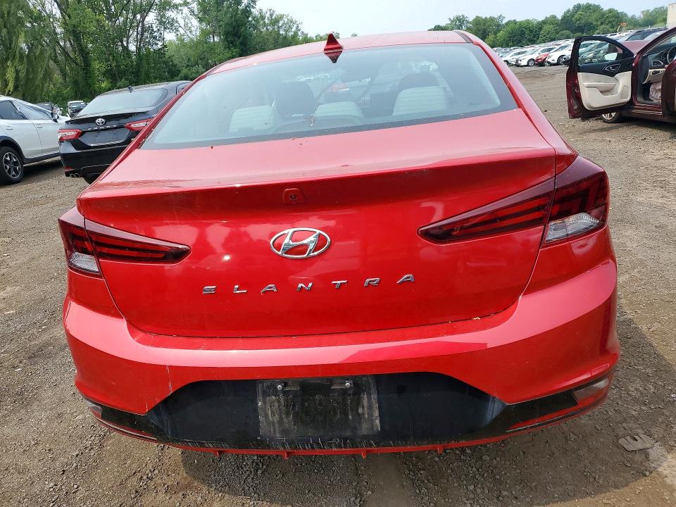 64080806 :رقم المزاد ، 5NPD84LF8LH568666 vin ، 2020 Hyundai Elantra مزاد بيع