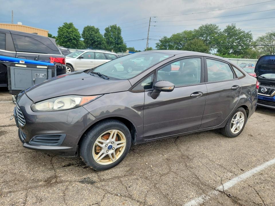 2017 Ford Fiesta მანქანა იყიდება აუქციონზე, vin: 3FADP4BJXHM164090, აუქციონის ნომერი: 64755226