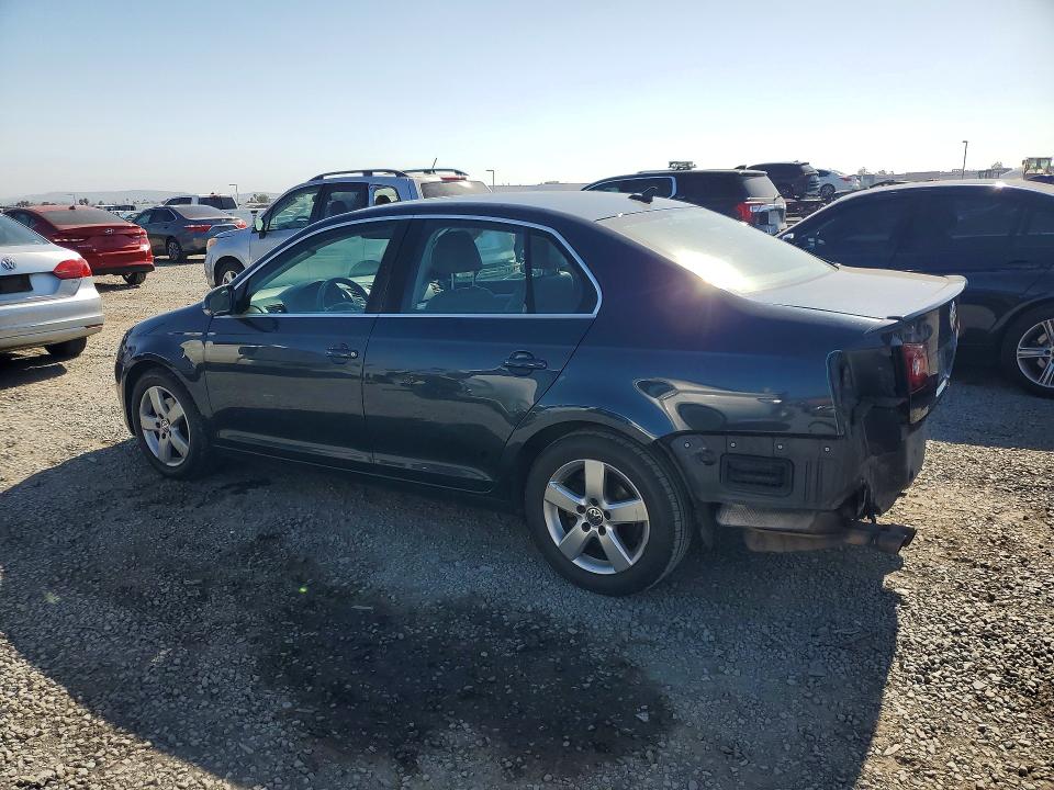 Продаж на аукціоні авто 2008 Volkswagen Jetta, vin: 3VWRZ71KX8M051971, номер лоту: 63730296