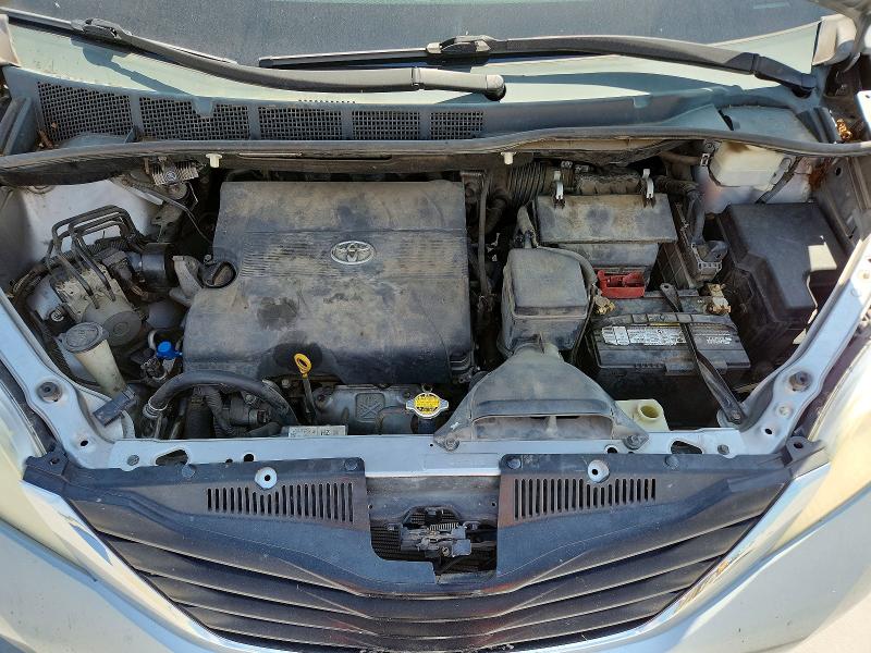 2011 Toyota Sienna მანქანა იყიდება აუქციონზე, vin: 5TDKK3DC8BS165805, აუქციონის ნომერი: 63889196