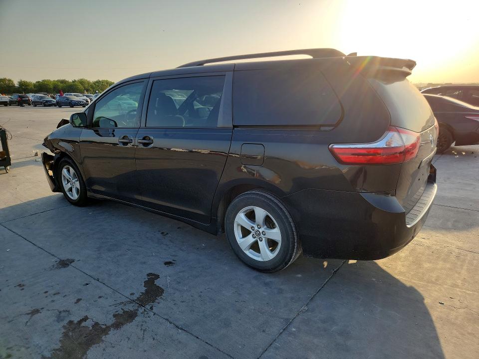63836436 :رقم المزاد ، 5TDKZ3DC5KS008471 vin ، 2019 Toyota Sienna مزاد بيع