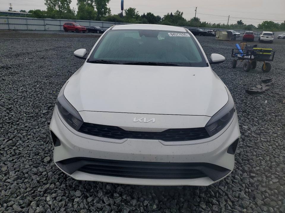 64577636 :رقم المزاد ، 3KPF24ADXRE739989 vin ، 2024 Kia Forte مزاد بيع