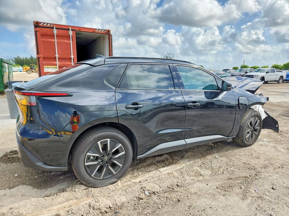 Продажа на аукционе авто 2026 Toyota Bz, vin: JTMBFAEB2TA004511, номер лота: 66294506