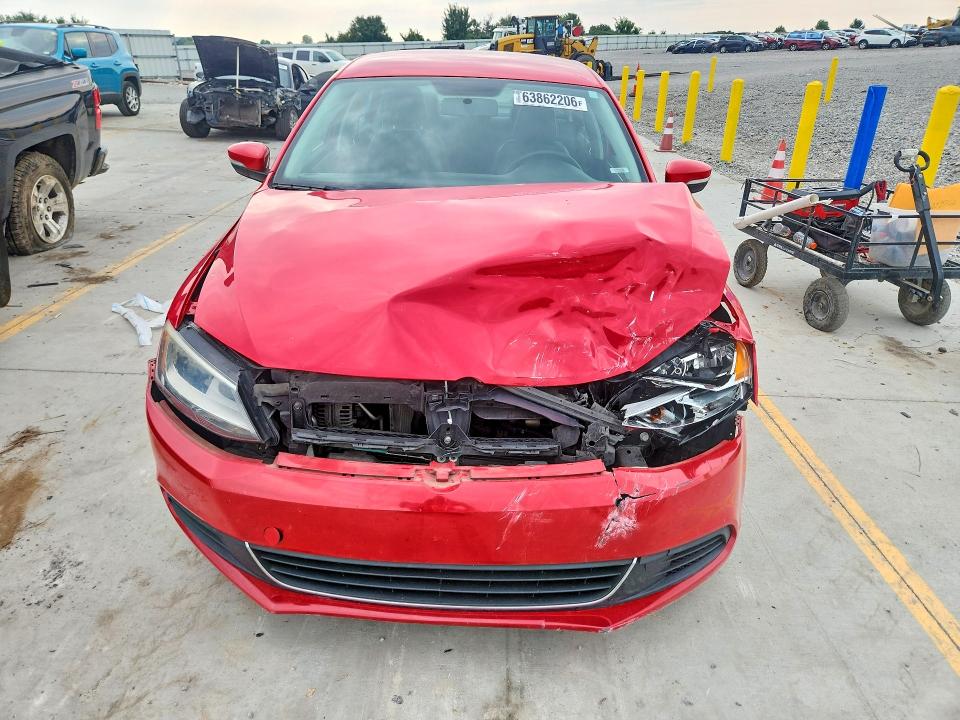 Продажа на аукционе авто 2013 Volkswagen Jetta, vin: 3VWDP7AJ6DM401128, номер лота: 63862206