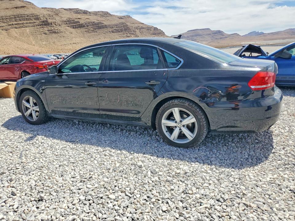 65321176 :رقم المزاد ، 1VWAT7A36EC032354 vin ، 2014 Volkswagen Passat مزاد بيع