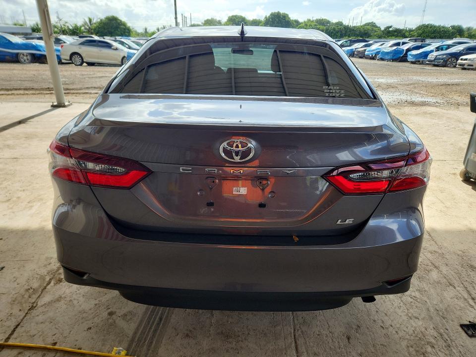 Aukcja sprzedaży 2022 Toyota Camry, vin: 4T1C11AK2NU669432, numer aukcji: 64214856