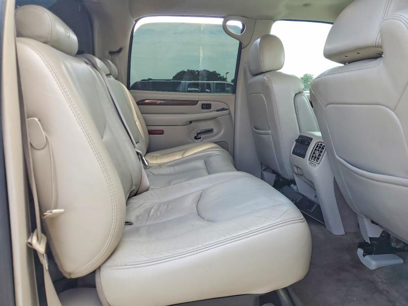 2004 Cadillac Escalade მანქანა იყიდება აუქციონზე, vin: 3GYEK62NX4G195533, აუქციონის ნომერი: 62971196