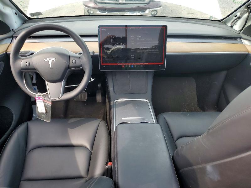 63917186 :رقم المزاد ، 7SAYGDEE4NA012476 vin ، 2022 Tesla Model Y مزاد بيع