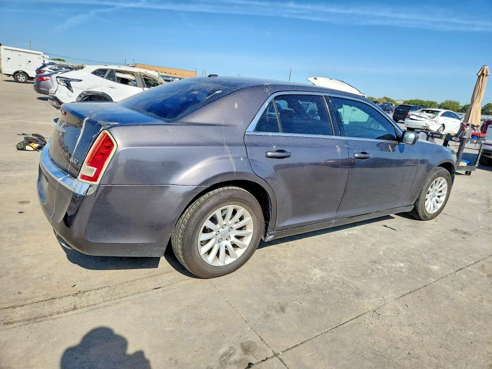 65306246 :رقم المزاد ، 2C3CCAAG9DH600429 vin ، 2013 Chrysler 300 مزاد بيع