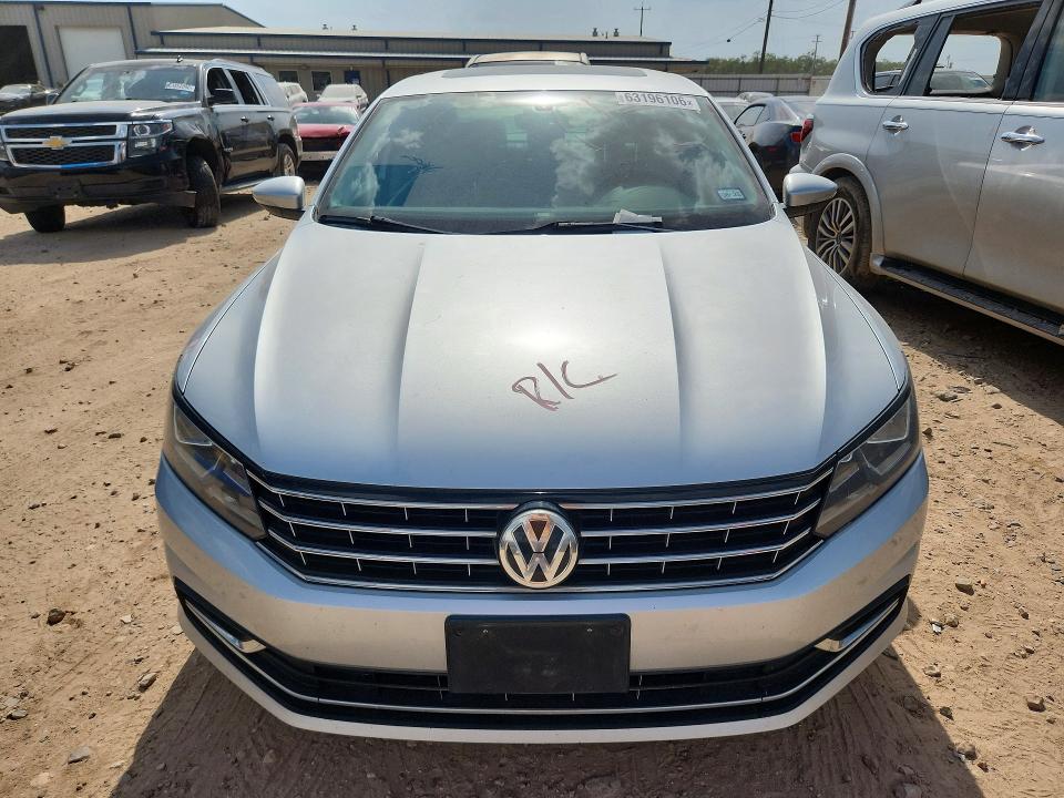 Продажа на аукционе авто 2016 Volkswagen Passat, vin: 1VWBS7A31GC050707, номер лота: 63196106