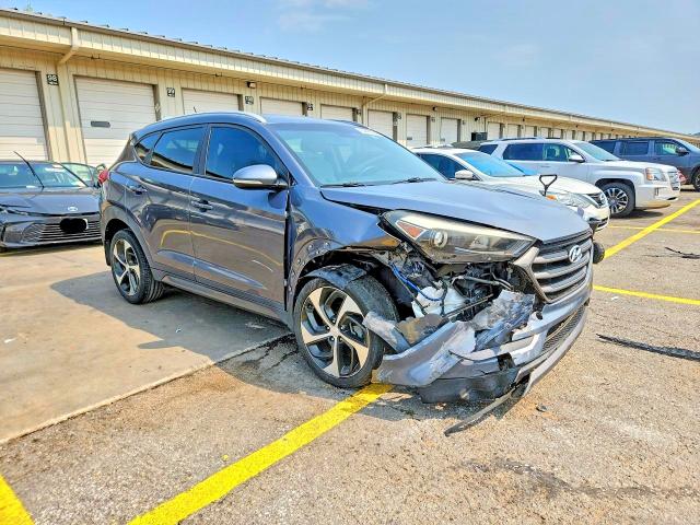 Aukcja sprzedaży 2016 Hyundai Tucson, vin: KM8J33A27GU124780, numer aukcji: 64420256
