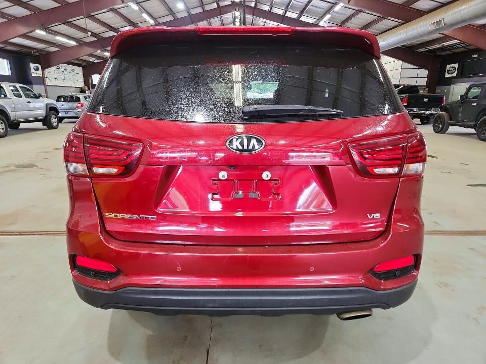 2020 Kia Sorento მანქანა იყიდება აუქციონზე, vin: 5XYPGDA52LG695284, აუქციონის ნომერი: 64777256