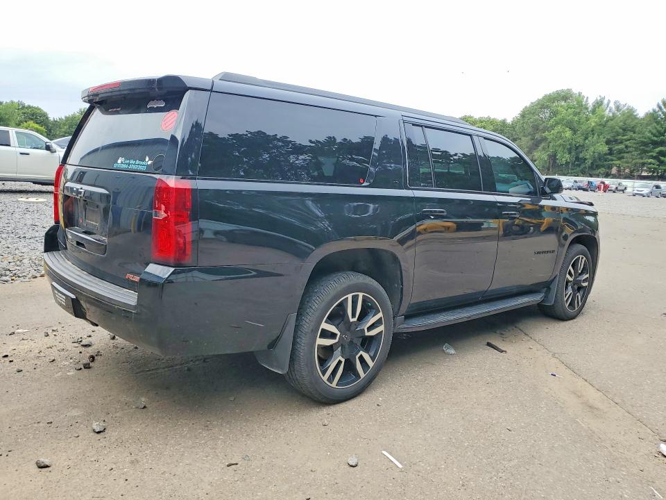 64249546 :رقم المزاد ، 1GNSKHKC5LR226275 vin ، 2020 Chevrolet Suburban مزاد بيع