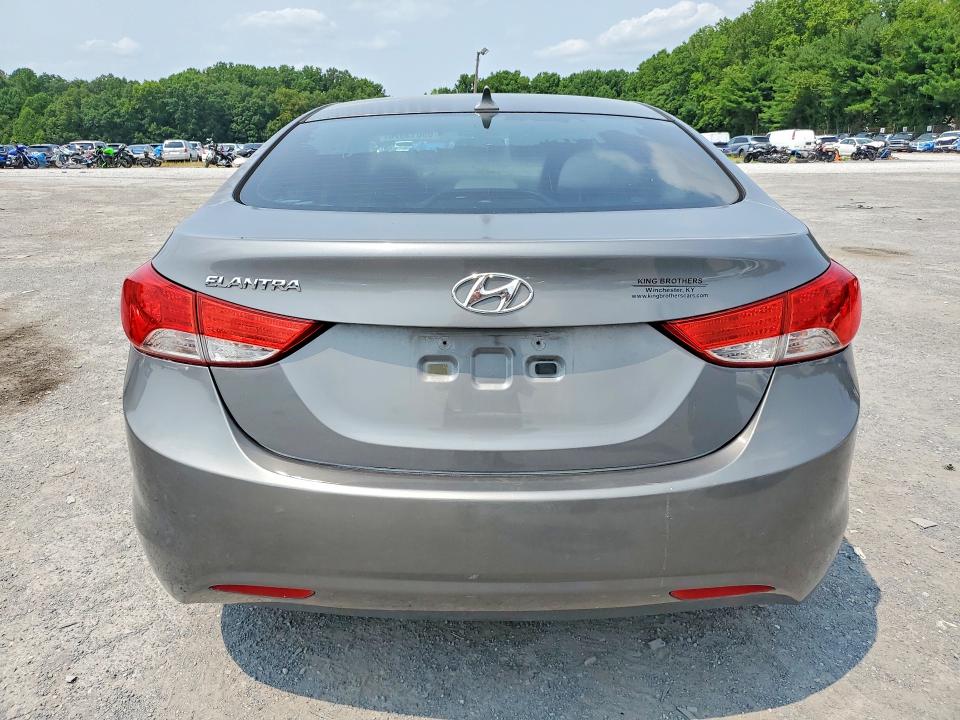 2013 Hyundai Elantra მანქანა იყიდება აუქციონზე, vin: 5NPDH4AE1DH333862, აუქციონის ნომერი: 65013976