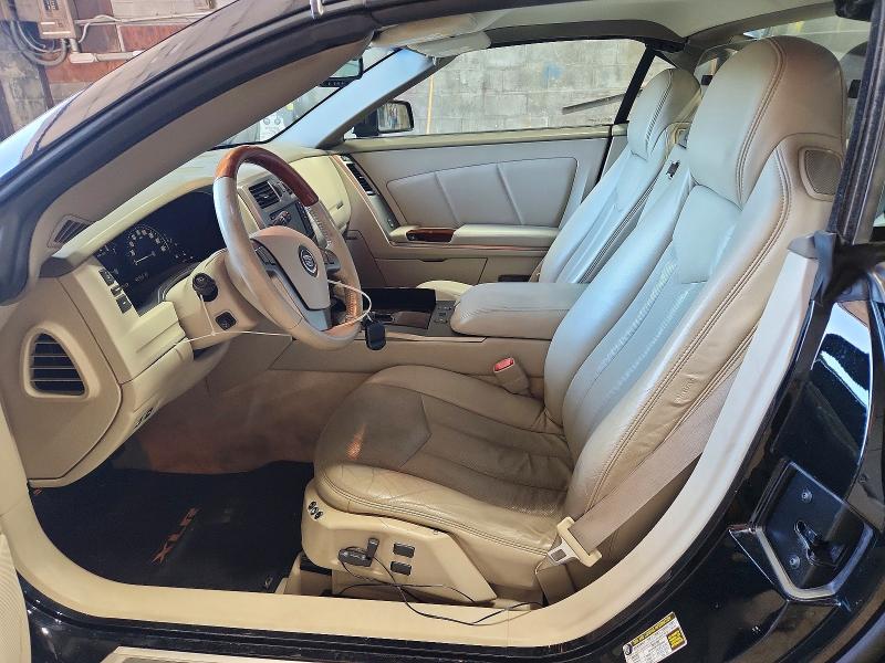 2005 Cadillac Xlr მანქანა იყიდება აუქციონზე, vin: 1G6YV34A555601569, აუქციონის ნომერი: 63731466