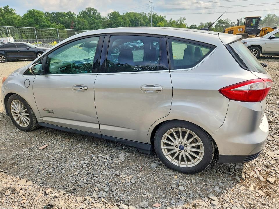 2016 Ford C-max მანქანა იყიდება აუქციონზე, vin: 1FADP5CU7GL114861, აუქციონის ნომერი: 64935686