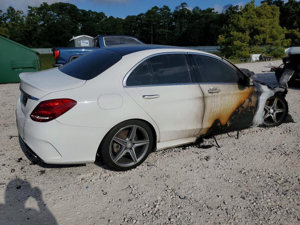 2015 Mercedes-benz C მანქანა იყიდება აუქციონზე, vin: 55SWF4JB7FU089638, აუქციონის ნომერი: 66128446