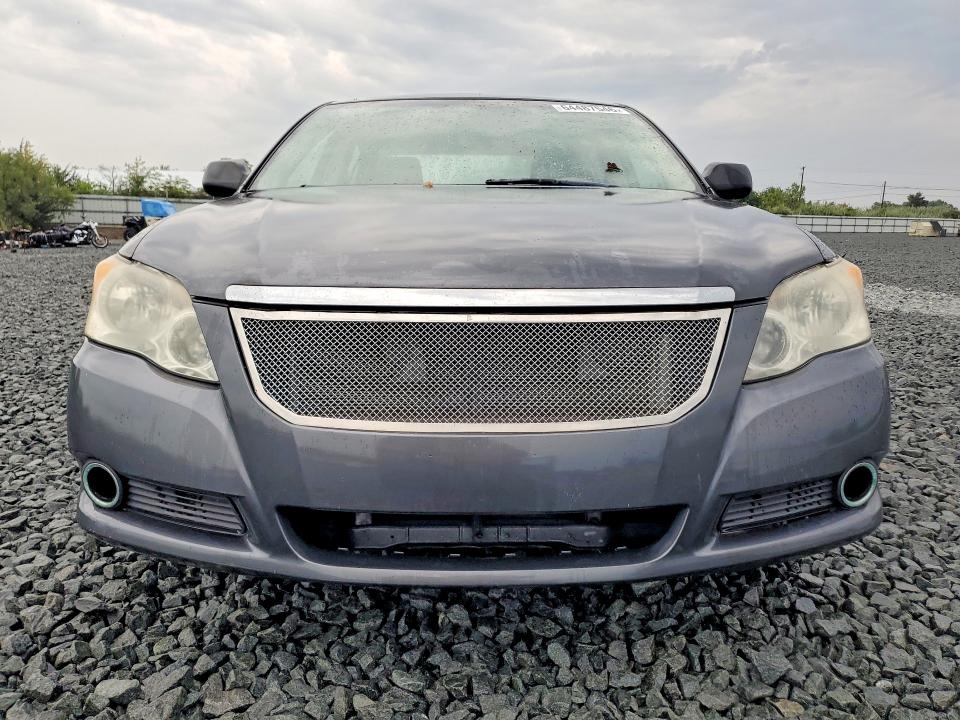 64487546 :رقم المزاد ، 4T1BK36B38U306946 vin ، 2008 Toyota Avalon مزاد بيع