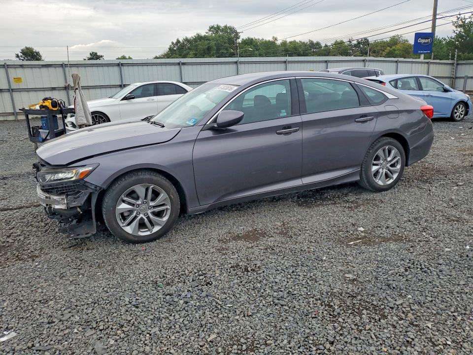 Продажа на аукционе авто 2018 Honda Accord, vin: 1HGCV1F18JA206698, номер лота: 67323816