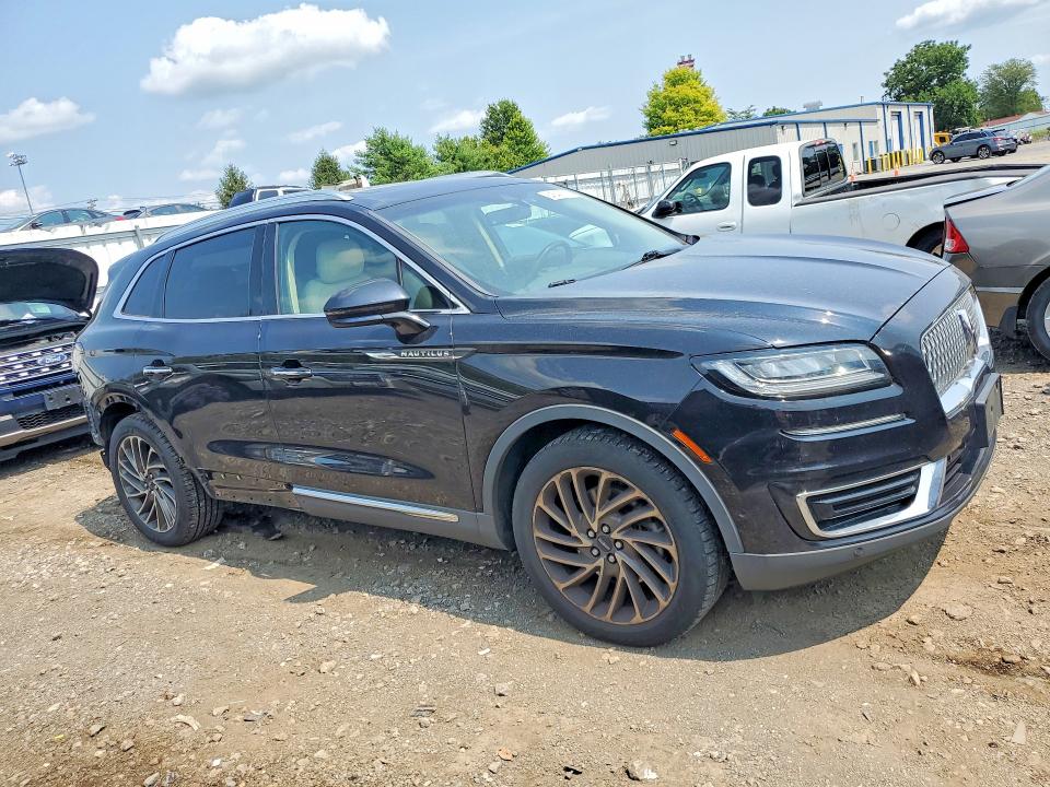 Продажа на аукционе авто 2019 Lincoln Nautilus, vin: 2LMPJ8LP3KBL48122, номер лота: 64547376