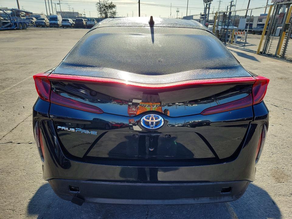 66445876 :رقم المزاد ، JTDKAMFPXN3212444 vin ، 2022 Toyota Prius Prime مزاد بيع