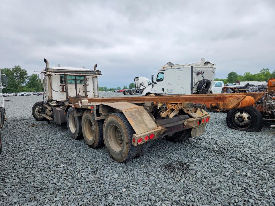 Продажа на аукционе авто 2006 Mack 700, vin: 1M2AG11C76M041494, номер лота: 63914976