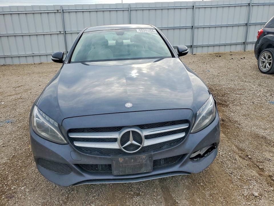 2015 Mercedes-benz C მანქანა იყიდება აუქციონზე, vin: 55SWF4KB8FU061345, აუქციონის ნომერი: 65395956