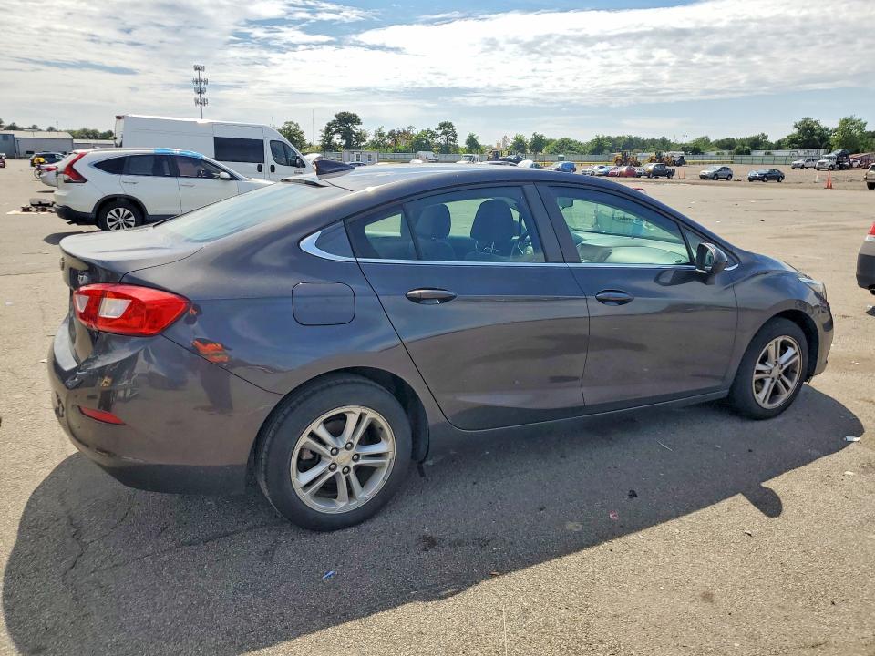 Auction sale of the 2017 Chevrolet Cruze, vin: 1G1BE5SM4H7269623, lot number: 67273266