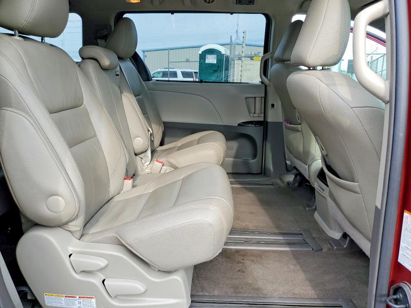 Продаж на аукціоні авто 2016 Toyota Sienna, vin: 5TDYK3DC5GS761231, номер лоту: 64675796