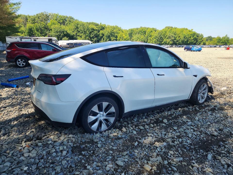 Продажа на аукционе авто 2023 Tesla Model Y, vin: 7SAYGDEE9PF683342, номер лота: 63932566